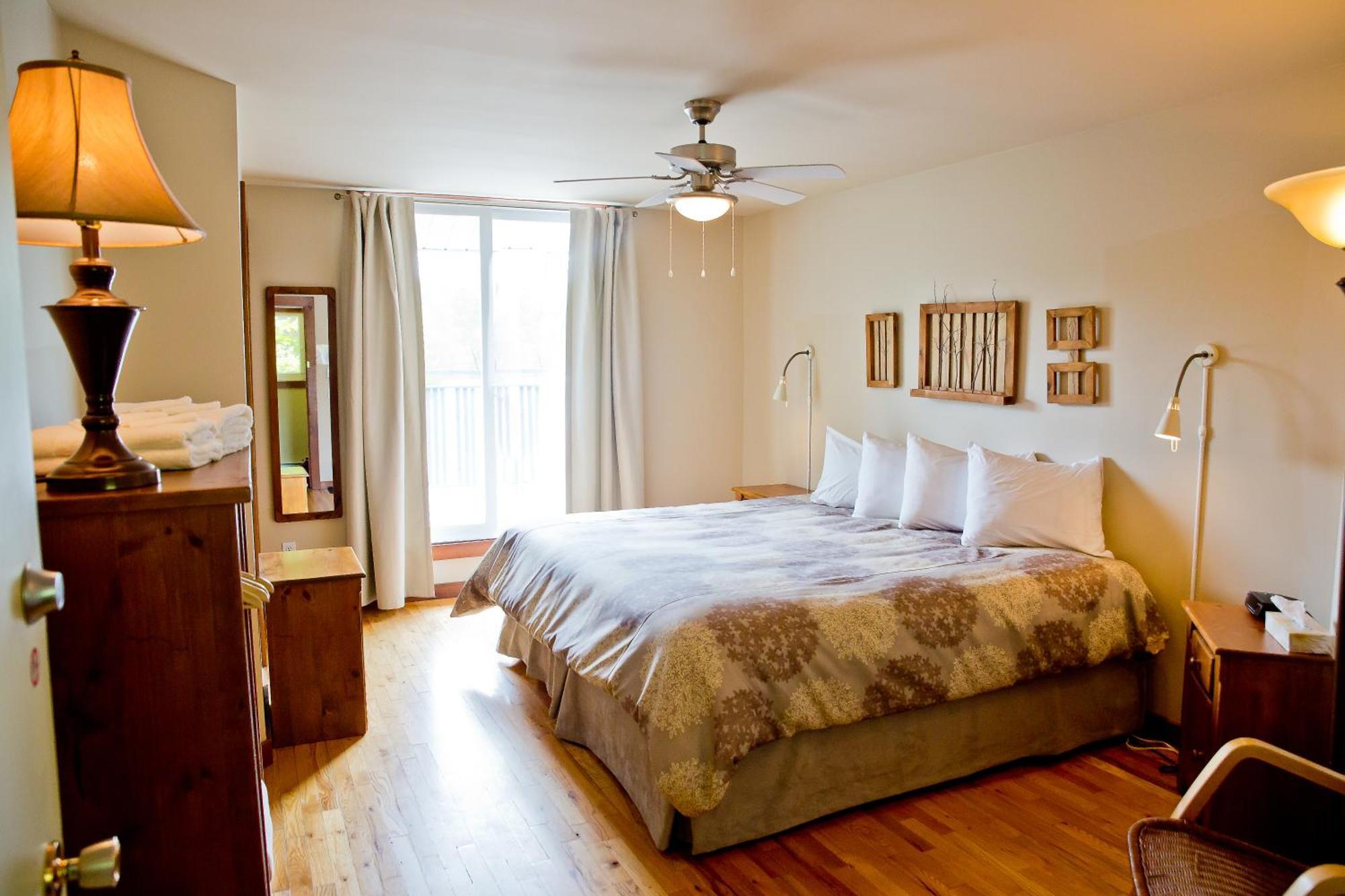 La Petite Auberge De Jouvence Magog Номер фото